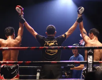 Muay Thai authentique au stade Rajadamnern Muay Thai authentique au stade Rajadamnern